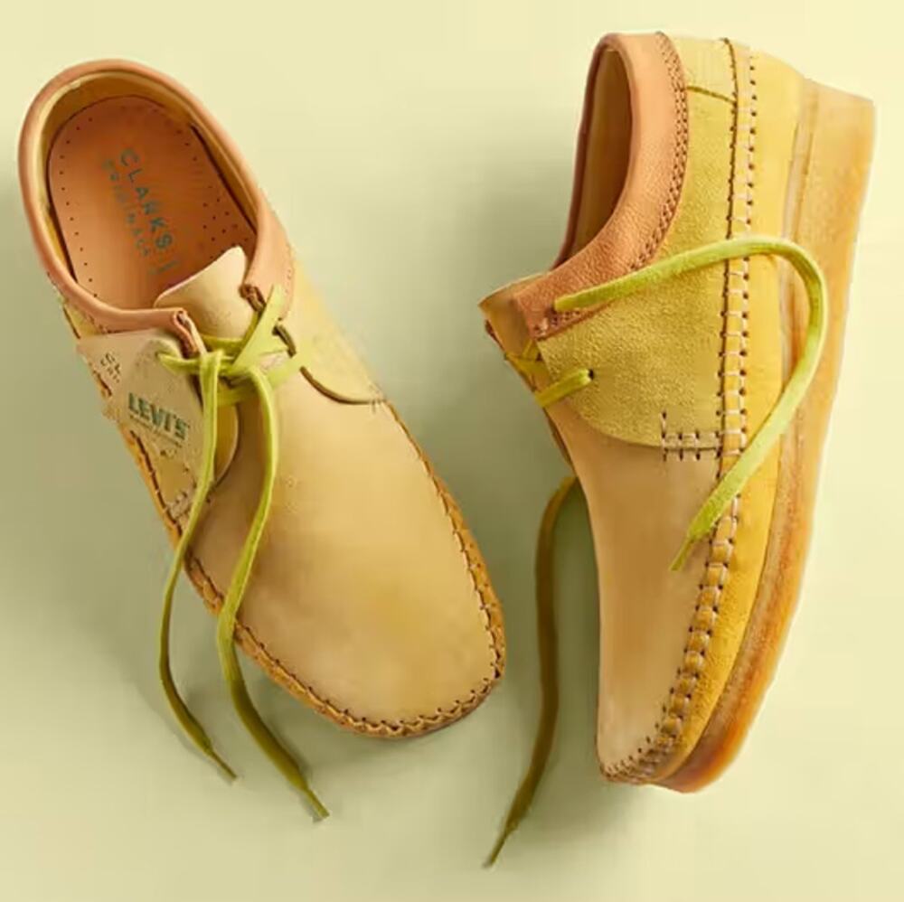CLARKS x LEVIS Weaver Suede Shoes Sand Yellow Sz 10.5